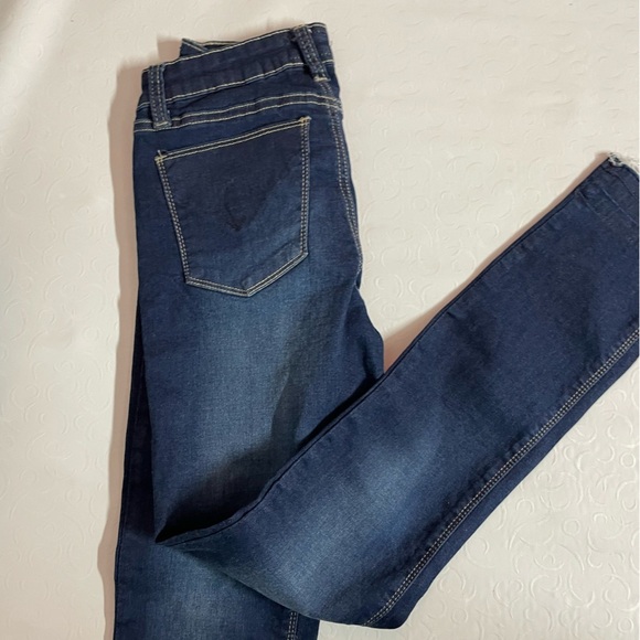 Hudson Jeans Dark Blue Kids Straight Leg Bottoms size 14 but runs size 10 - Picture 4 of 5